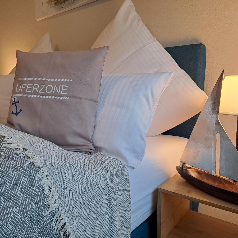 Hotel-Ferienwohnungen Cafe Maarblick Schalkenmehren Luaran gambar