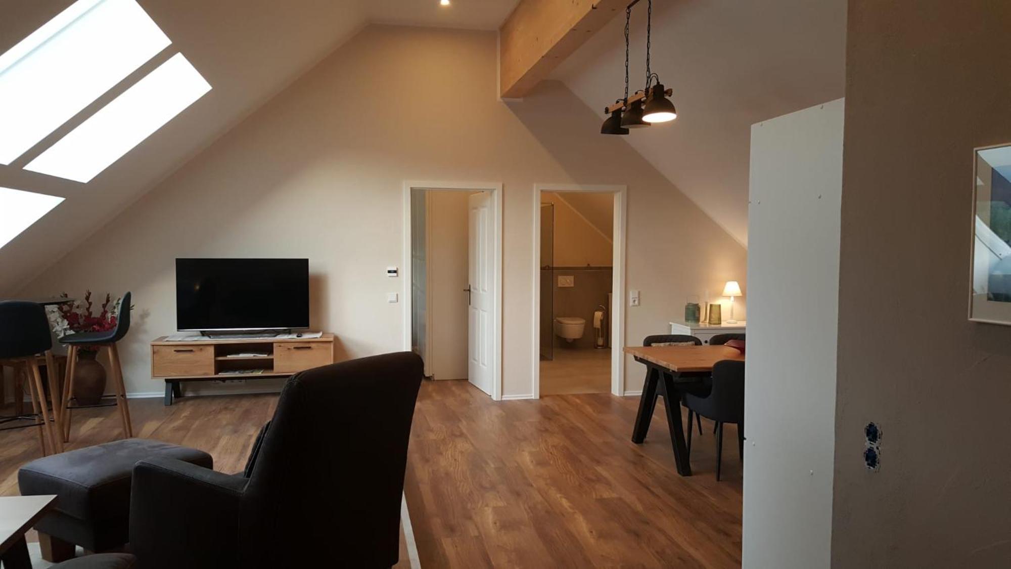 Hotel-Ferienwohnungen Cafe Maarblick Schalkenmehren Luaran gambar