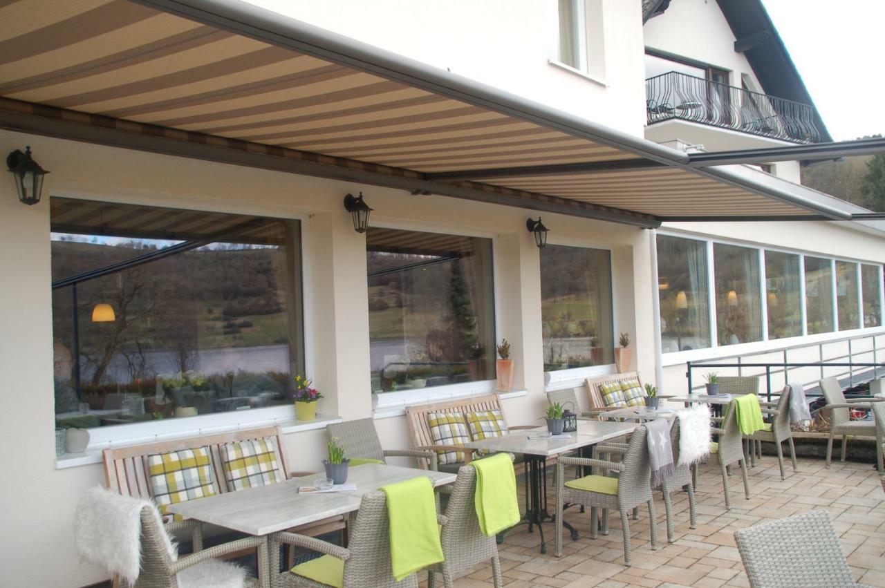 Hotel-Ferienwohnungen Cafe Maarblick Schalkenmehren Luaran gambar